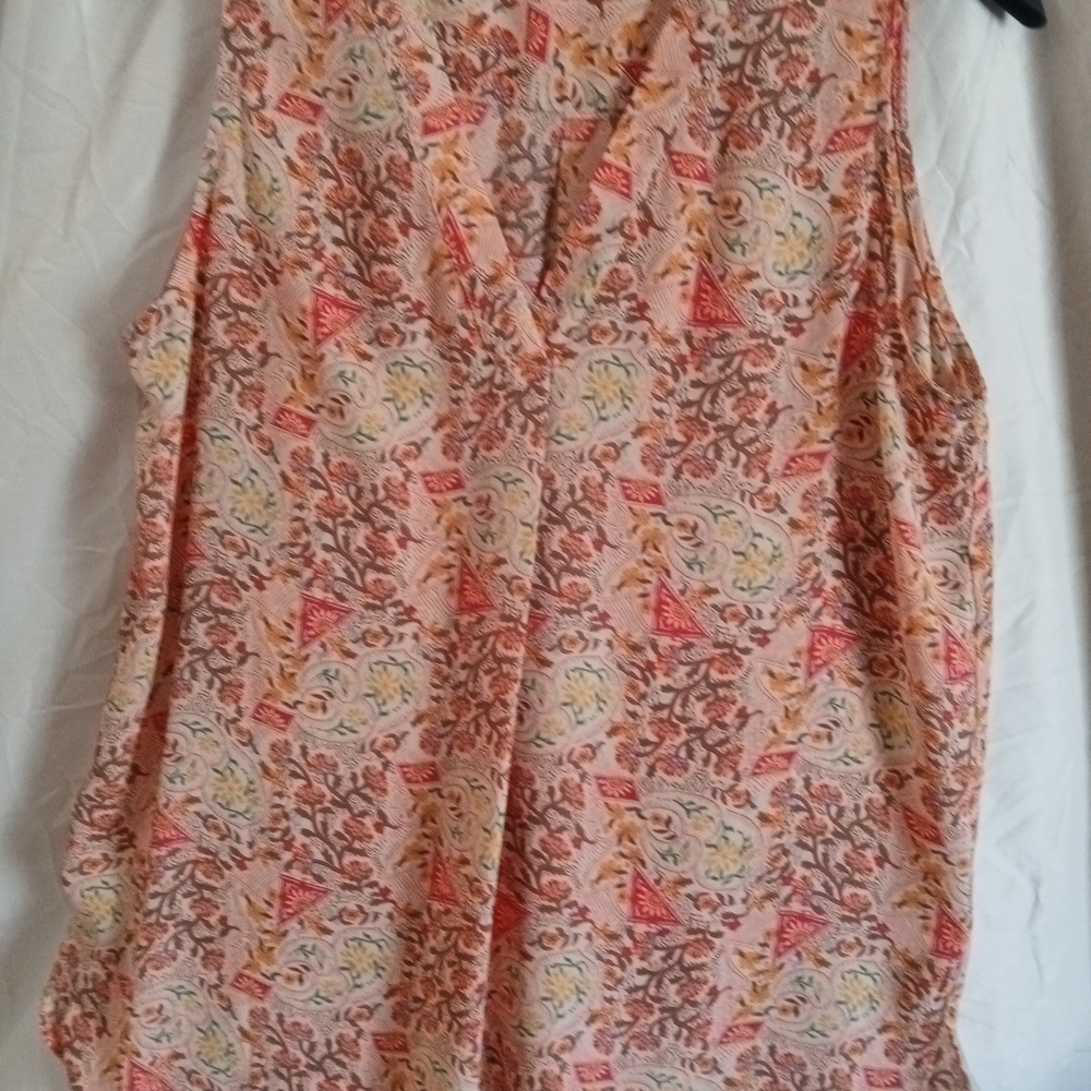 Violet & Claire Peach Floral-Print V-Neck Camisole